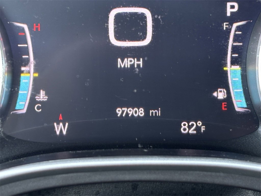 2022 Chrysler Pacifica Touring L photo 24