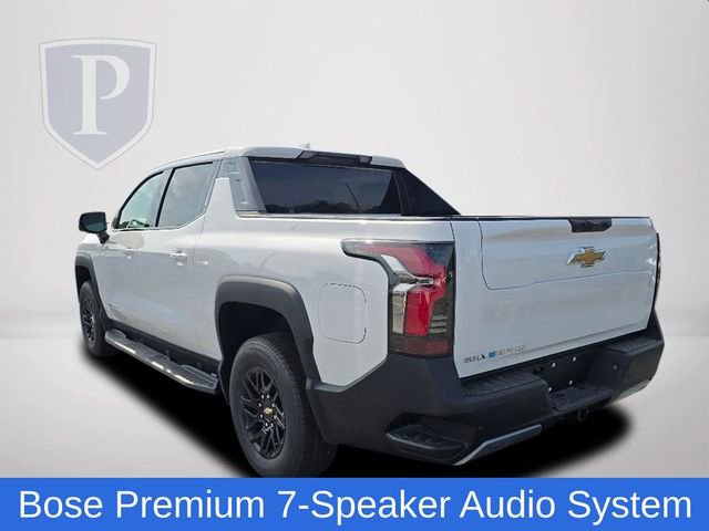 2025 Chevrolet Silverado EV LT photo 4