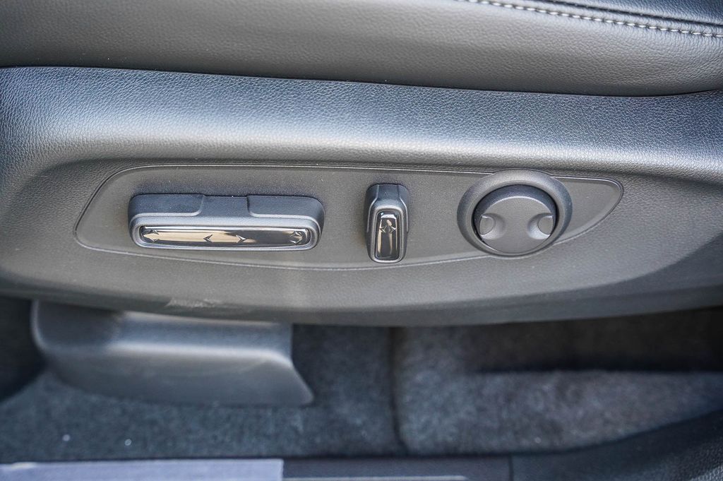 2025 Honda CR-V EX-L photo 21