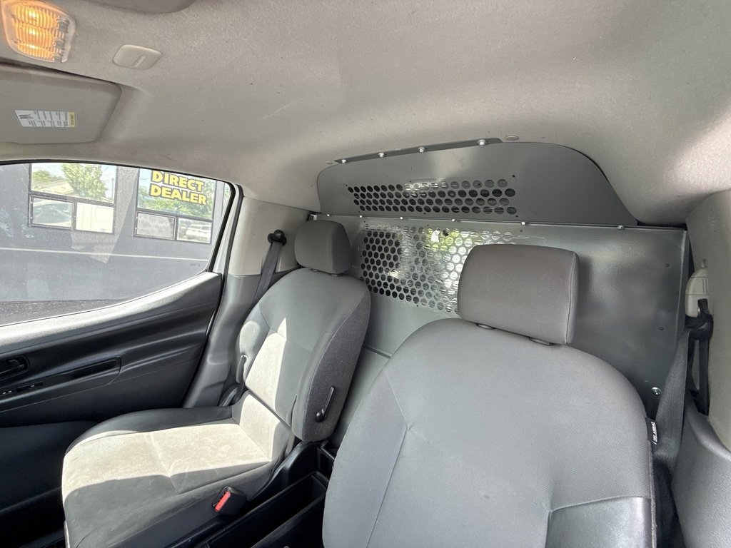 2021 Nissan NV200 S photo 13