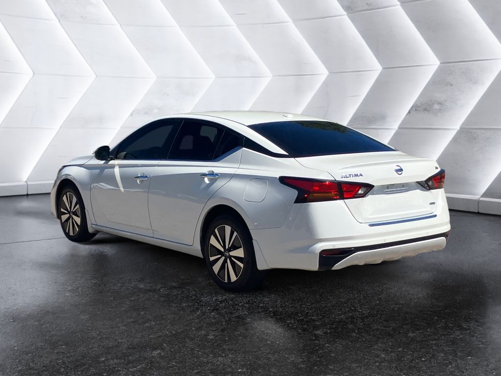 2022 Nissan Altima 2.5 SV photo 6