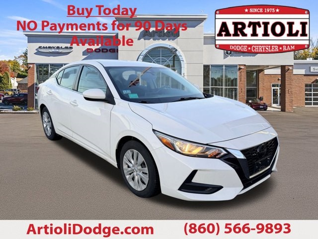 2022 Nissan Sentra S's photo