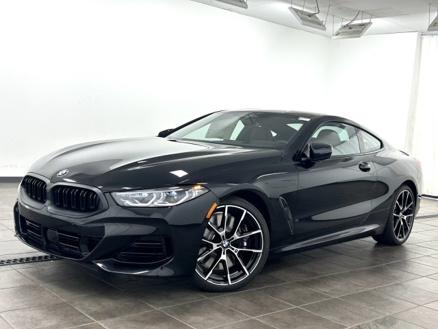 2026 BMW 8 Series 840i