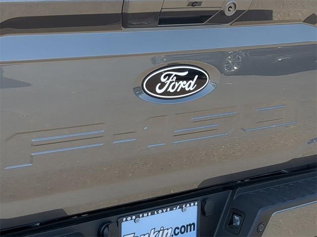 2025 Ford F-150 XLT photo 25