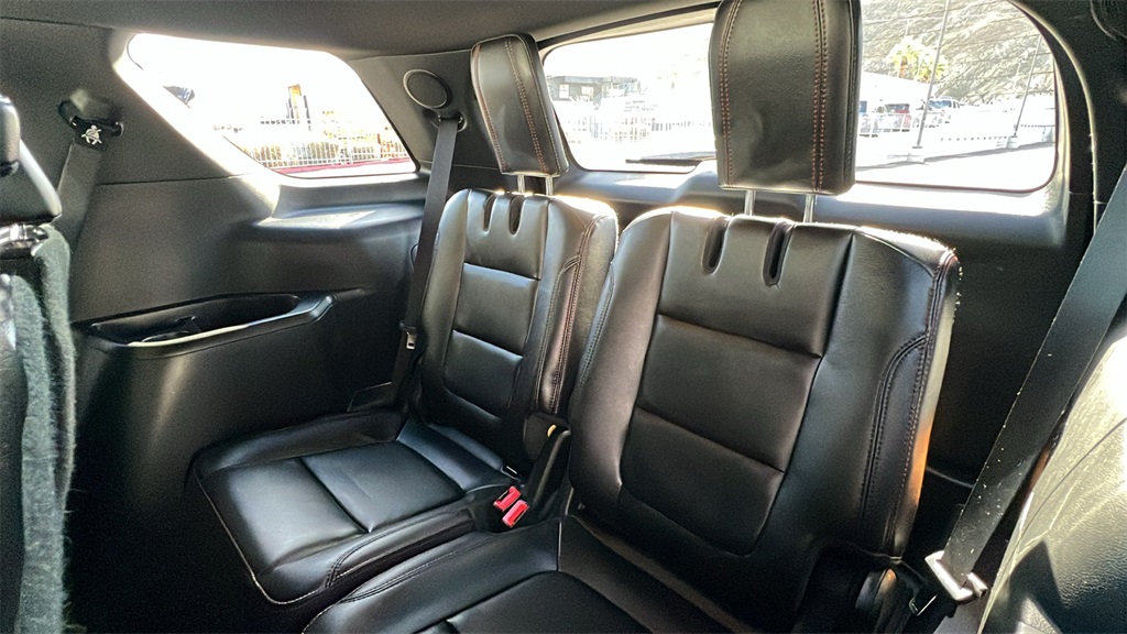 2017 Ford Explorer Sport photo 4