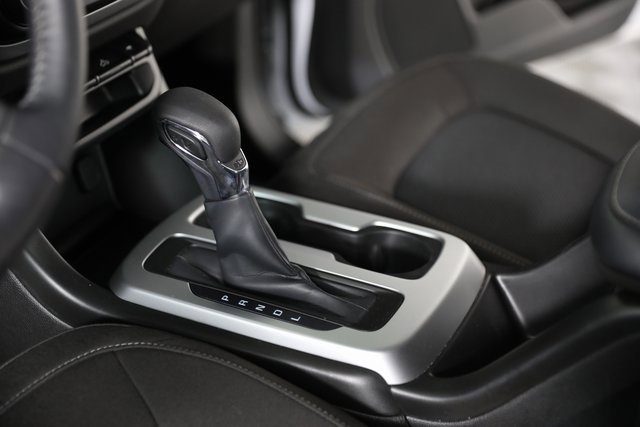 2022 Chevrolet Colorado LT photo 16