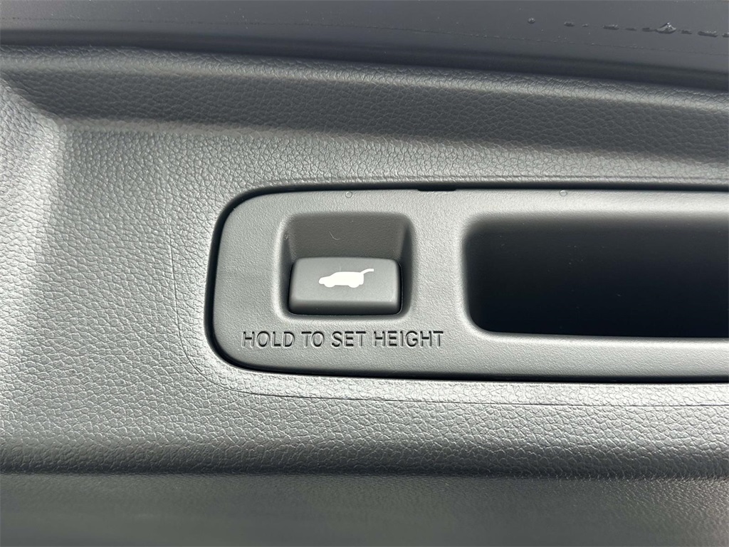 2026 Honda CR-V Hybrid Sport-L Sport photo 2