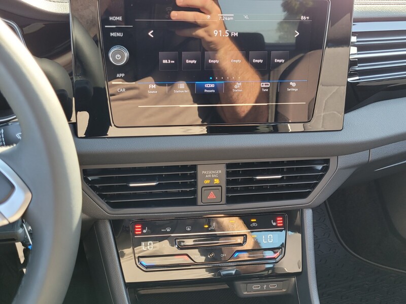 2025 Volkswagen Jetta Sport photo 12
