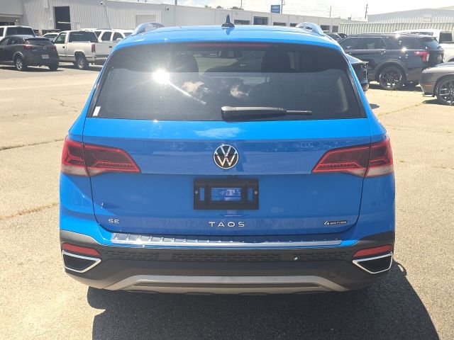 2022 Volkswagen Taos SE photo 4