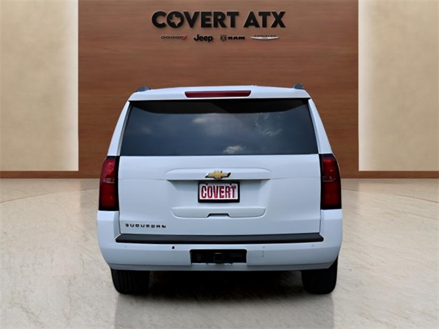 2019 Chevrolet Suburban LT photo 4