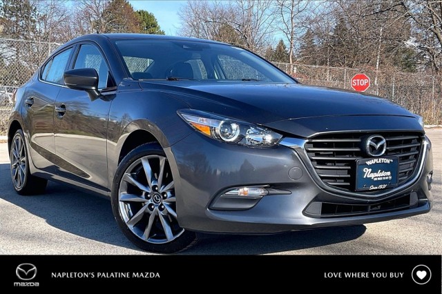 2018 Mazda Mazda3 Touring's photo