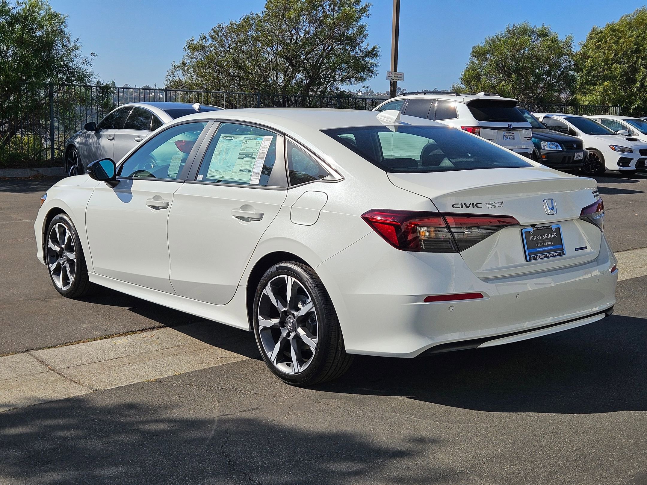 2026 Honda Civic Hybrid Sport Touring photo 3