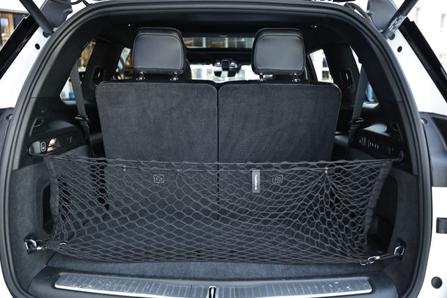 2022 Jeep Grand Cherokee Overland photo 28