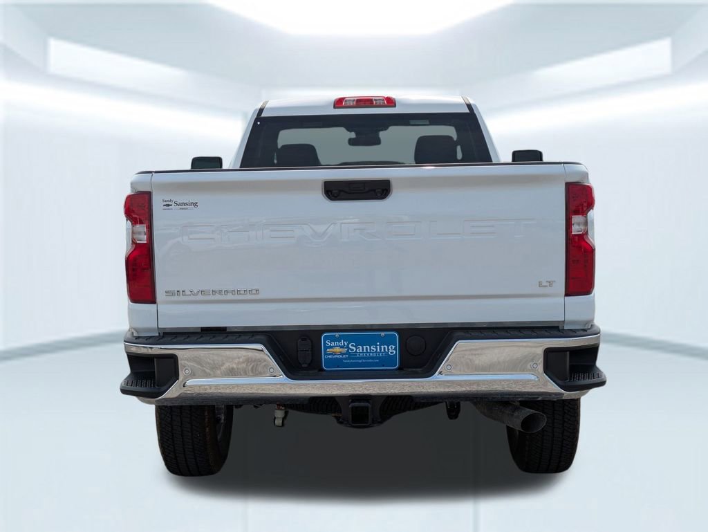 2025 Chevrolet Silverado 2500HD LT photo 4