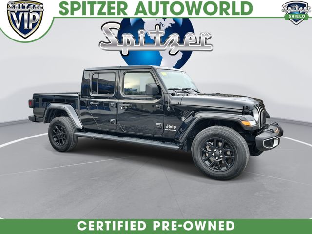 2023 Jeep Gladiator Overland's photo