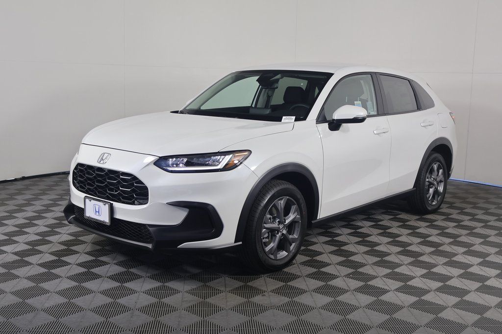 2026 Honda HR-V LX's photo