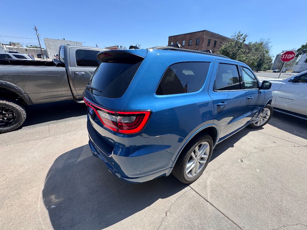 2024 Dodge Durango GT Plus photo 2