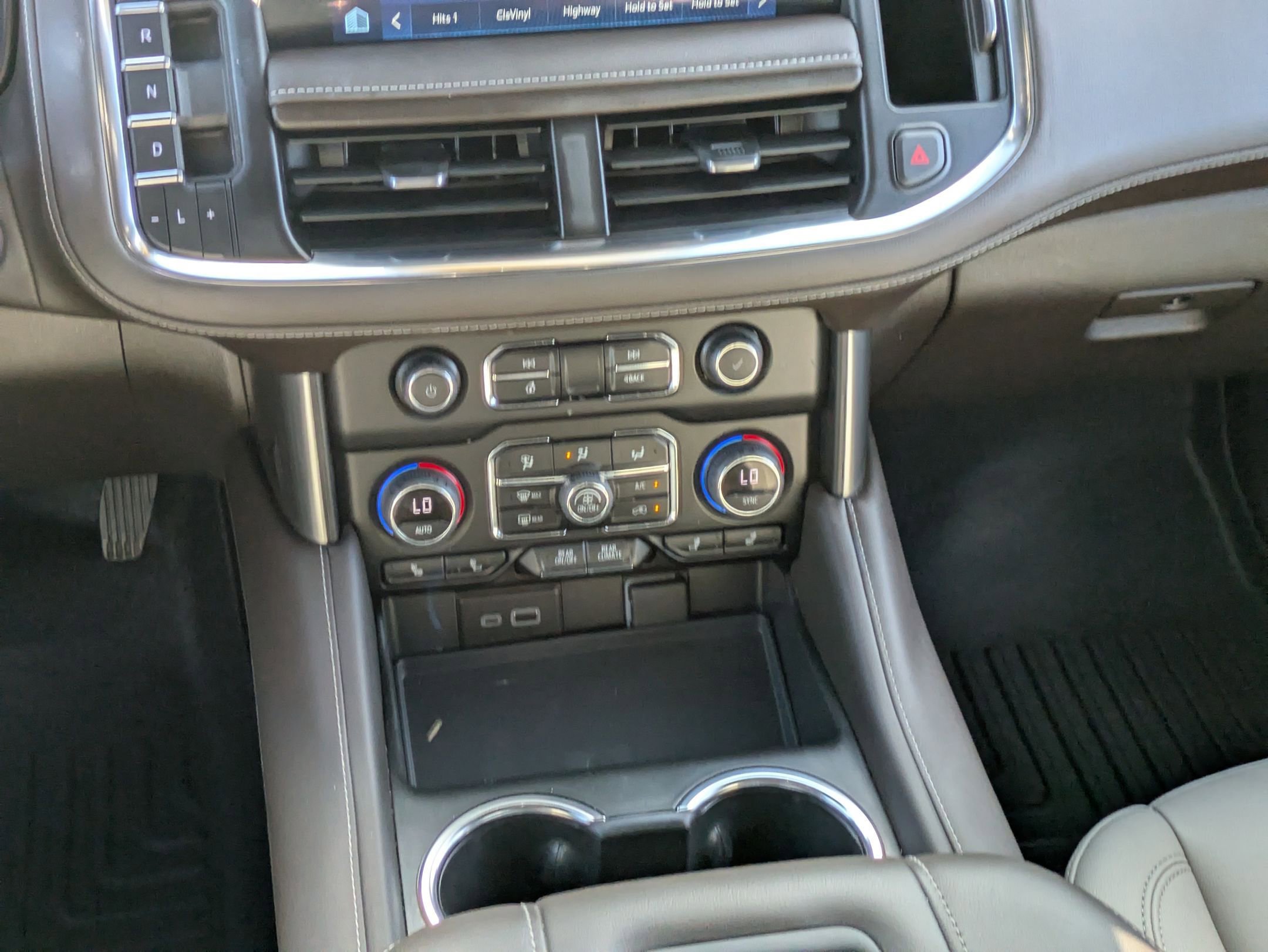 2023 Chevrolet Tahoe LT photo 18