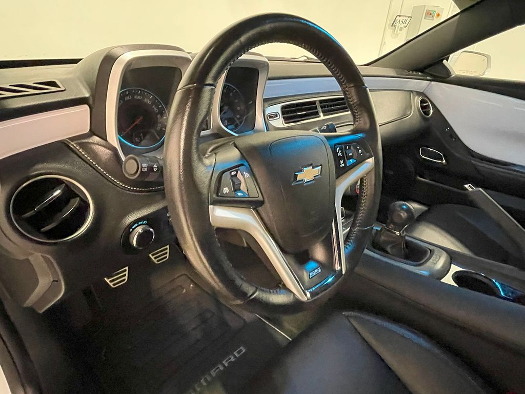 2012 Chevrolet Camaro SS photo 56