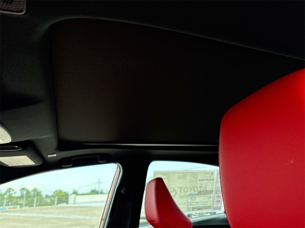 2025 Toyota Camry XSE photo 16