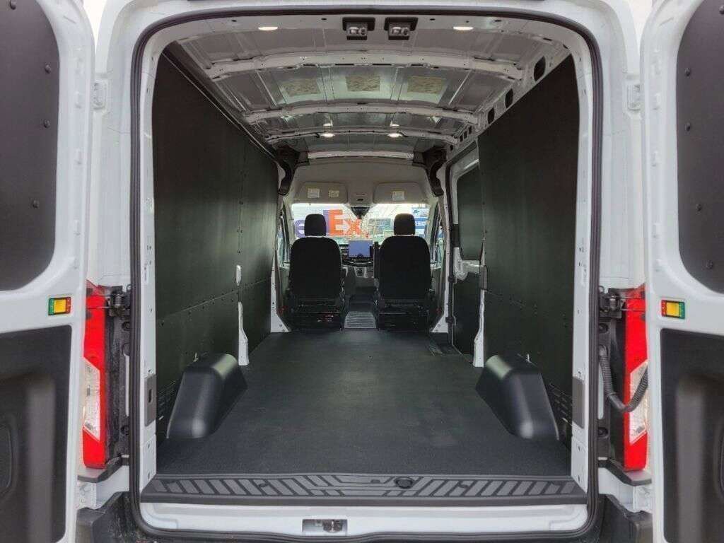 2023 Ford Transit photo 11