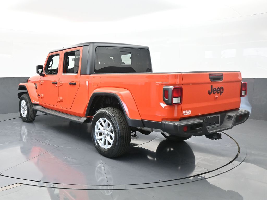 2023 Jeep Gladiator Sport photo 4