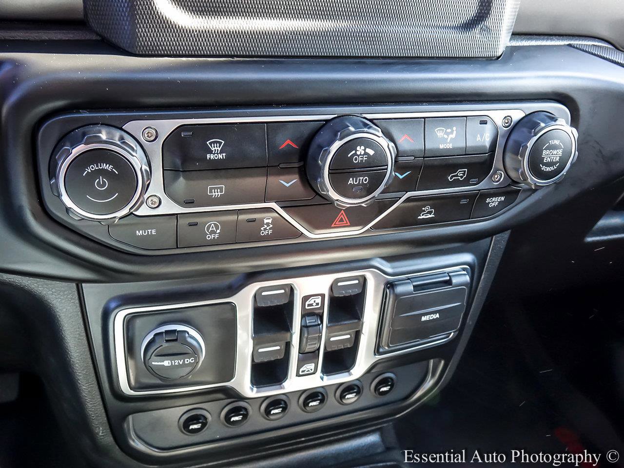 2021 JEEP WRANGLER - Image 14