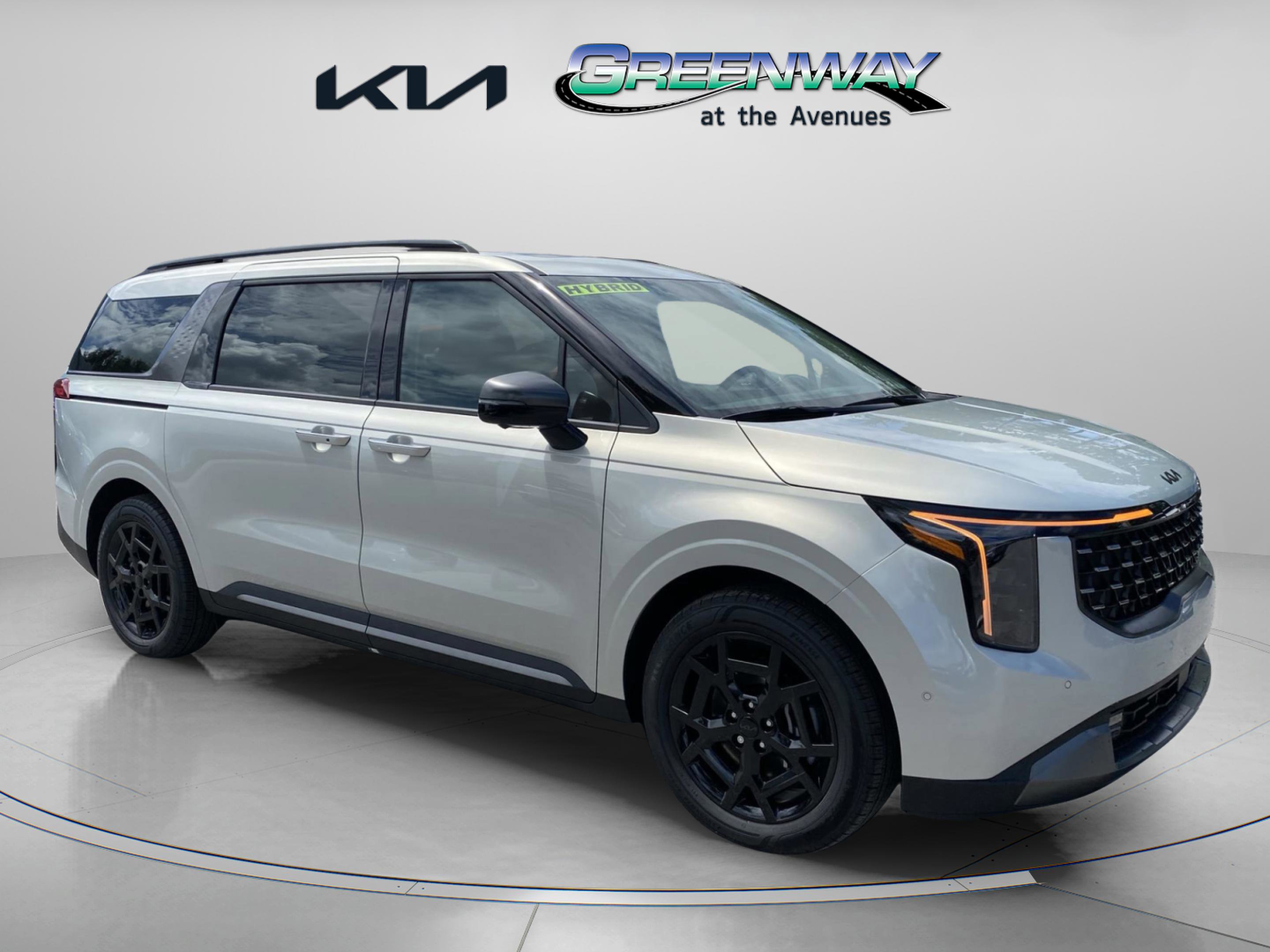 2026 Kia Carnival SX's photo