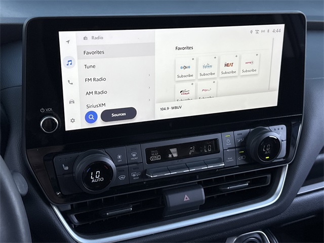 2024 Toyota Grand Highlander XLE photo 26