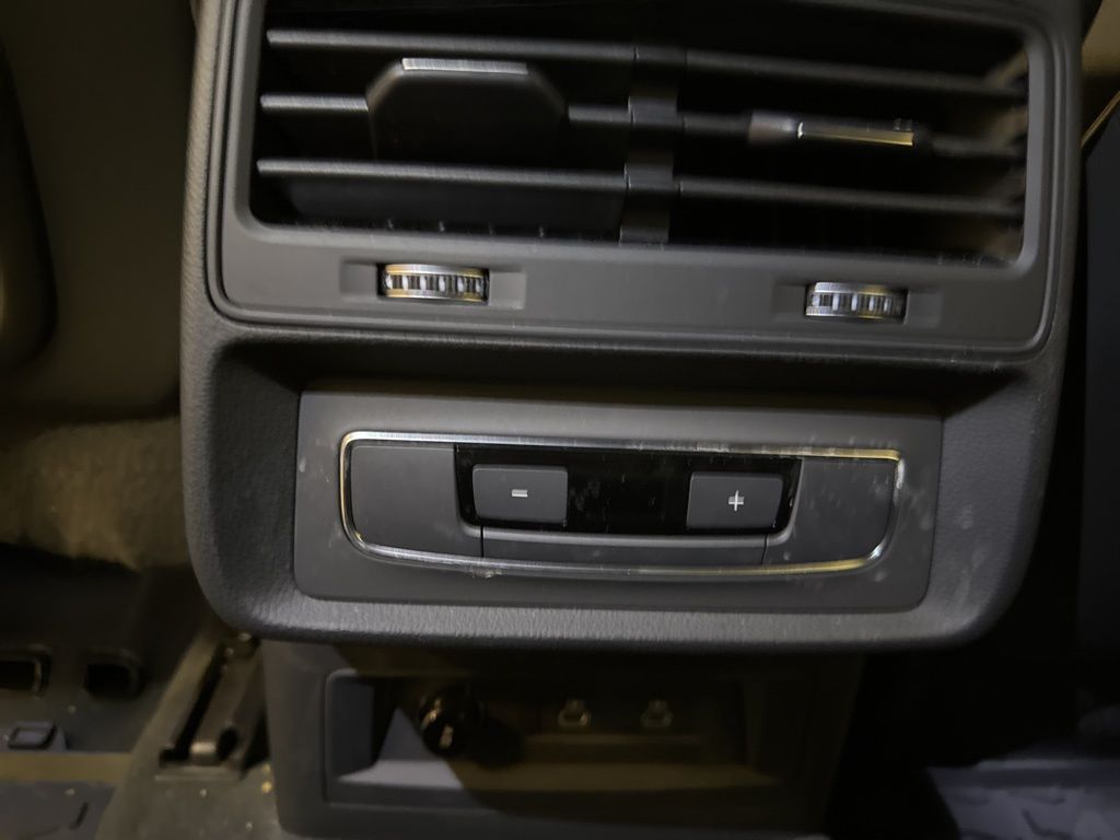 2025 Audi Q7 45 Premium Plus photo 14