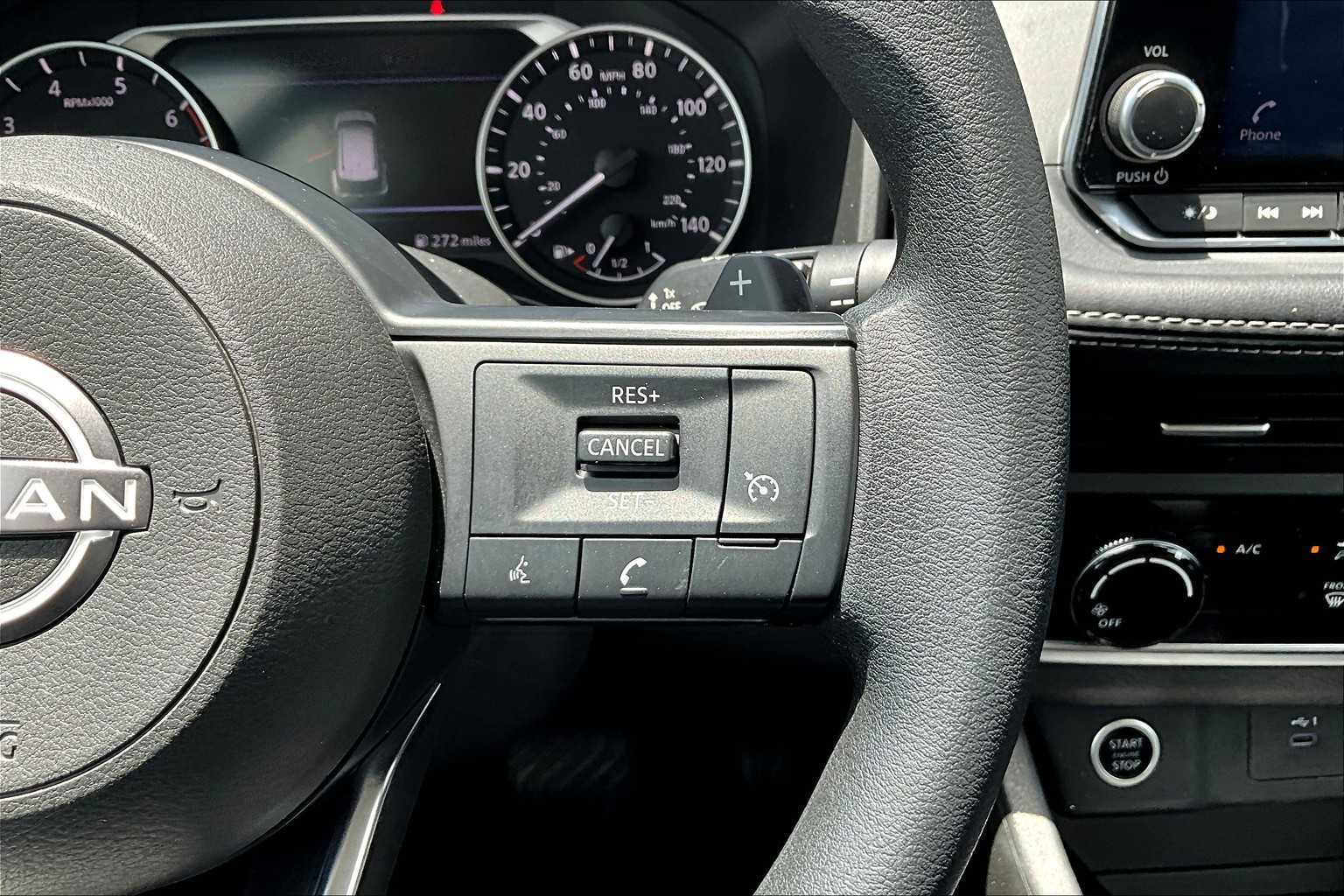2023 Nissan Rogue S photo 21