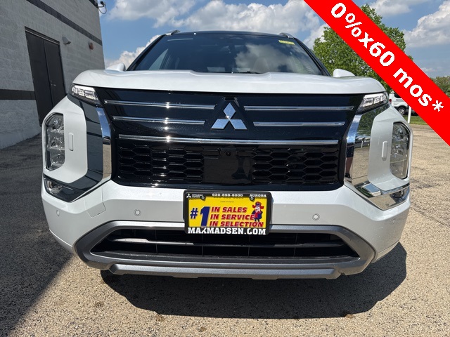 2025 Mitsubishi Outlander SEL photo 8
