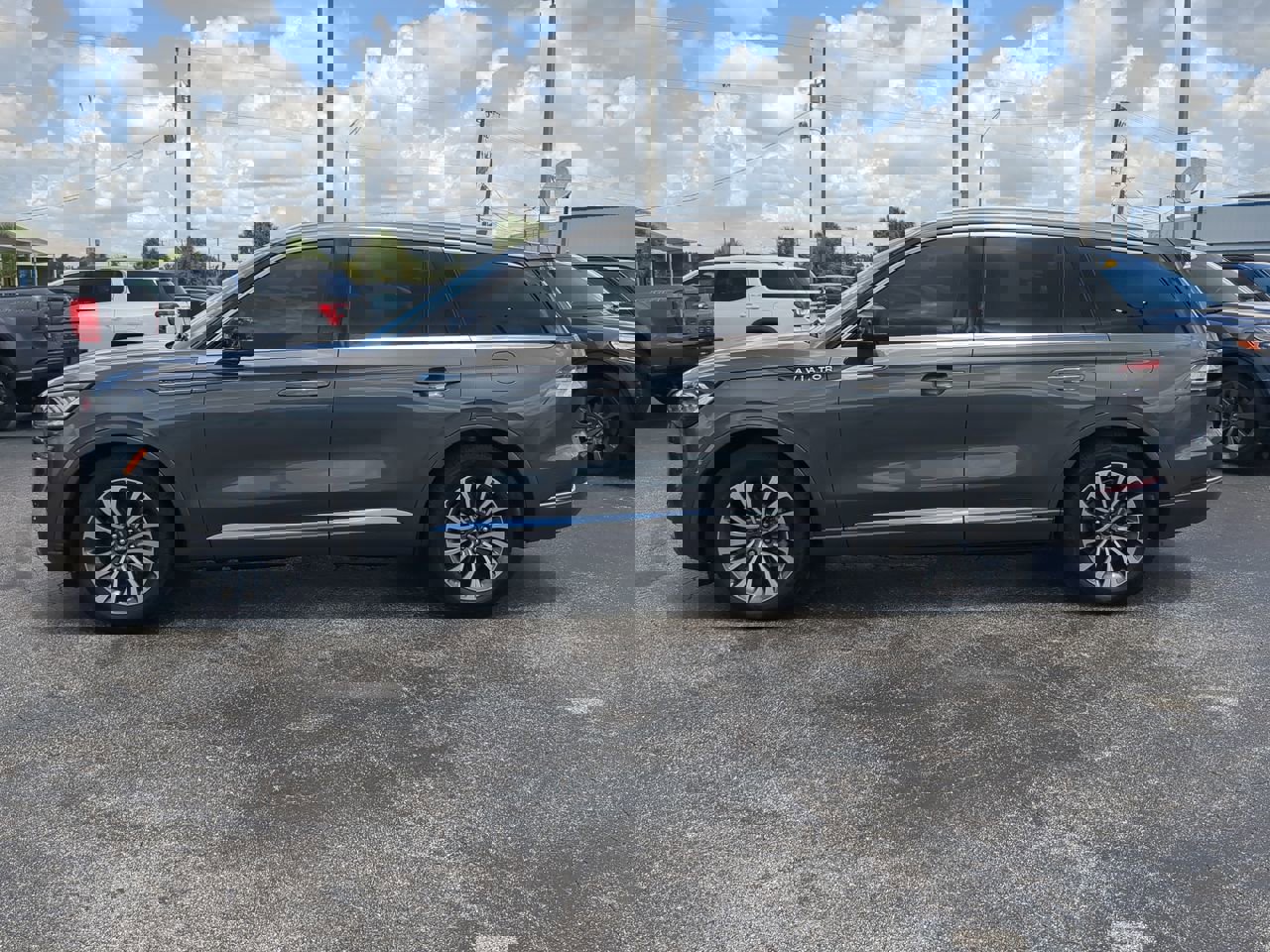 2020 Lincoln Aviator Reserve photo 7