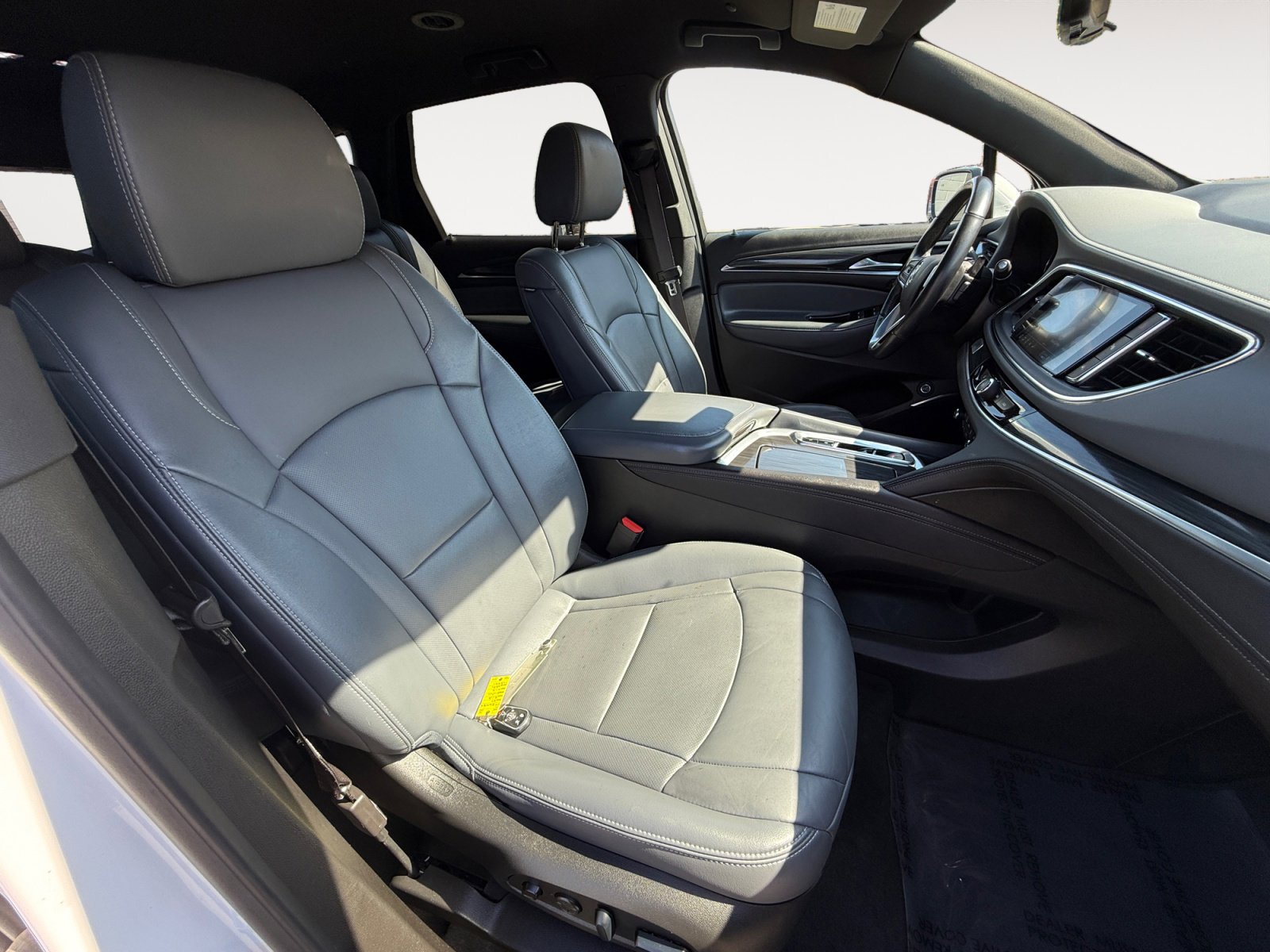 2024 Buick Enclave Premium photo 19