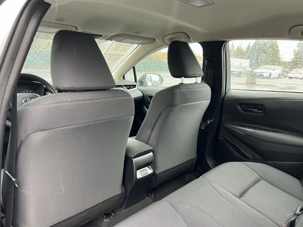 2023 Toyota Corolla LE photo 24