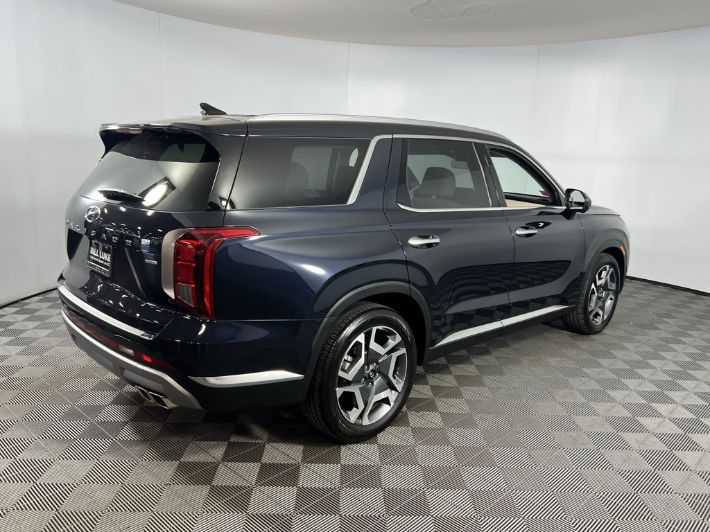 2023 Hyundai Palisade Limited photo 4