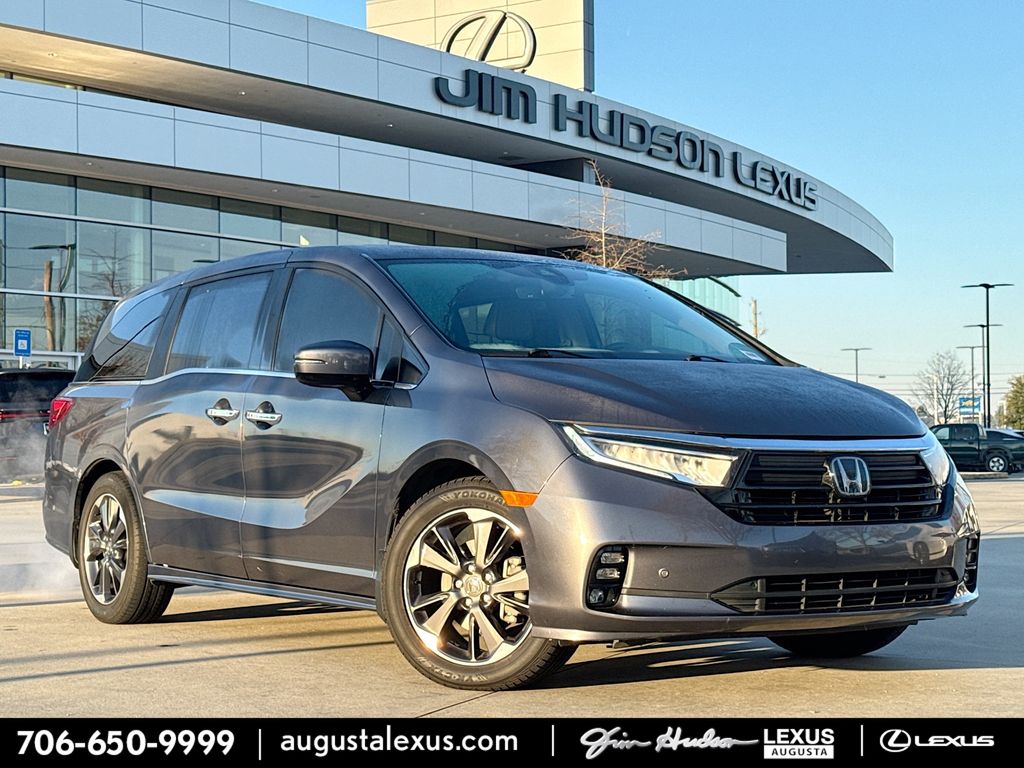 2022 Honda Odyssey Elite's photo