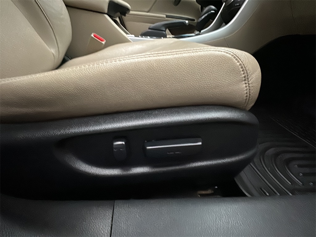 2013 Honda Accord EX-L photo 14