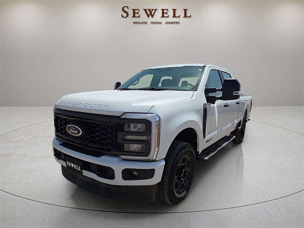 2025 Ford F-250 Super Duty XL's photo