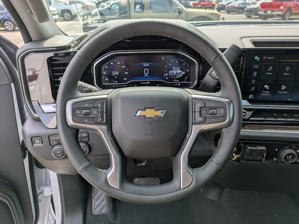 2025 Chevrolet Silverado 2500HD LT photo 14