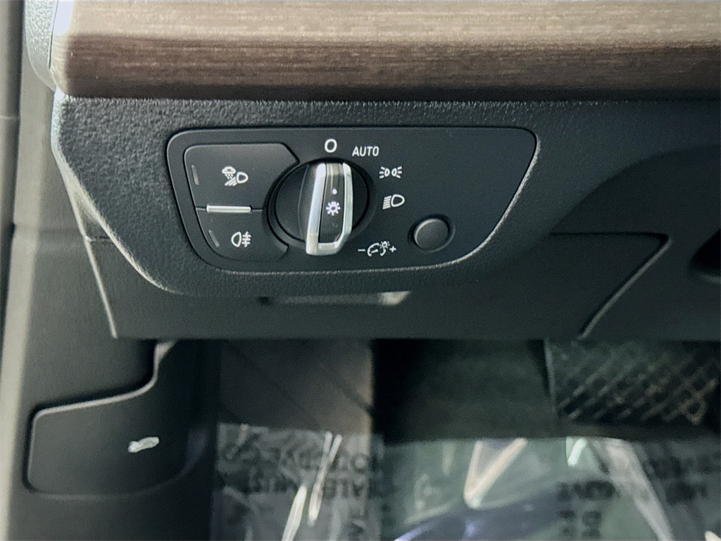 2024 Audi Q5 45 S line Premium Plus photo 42