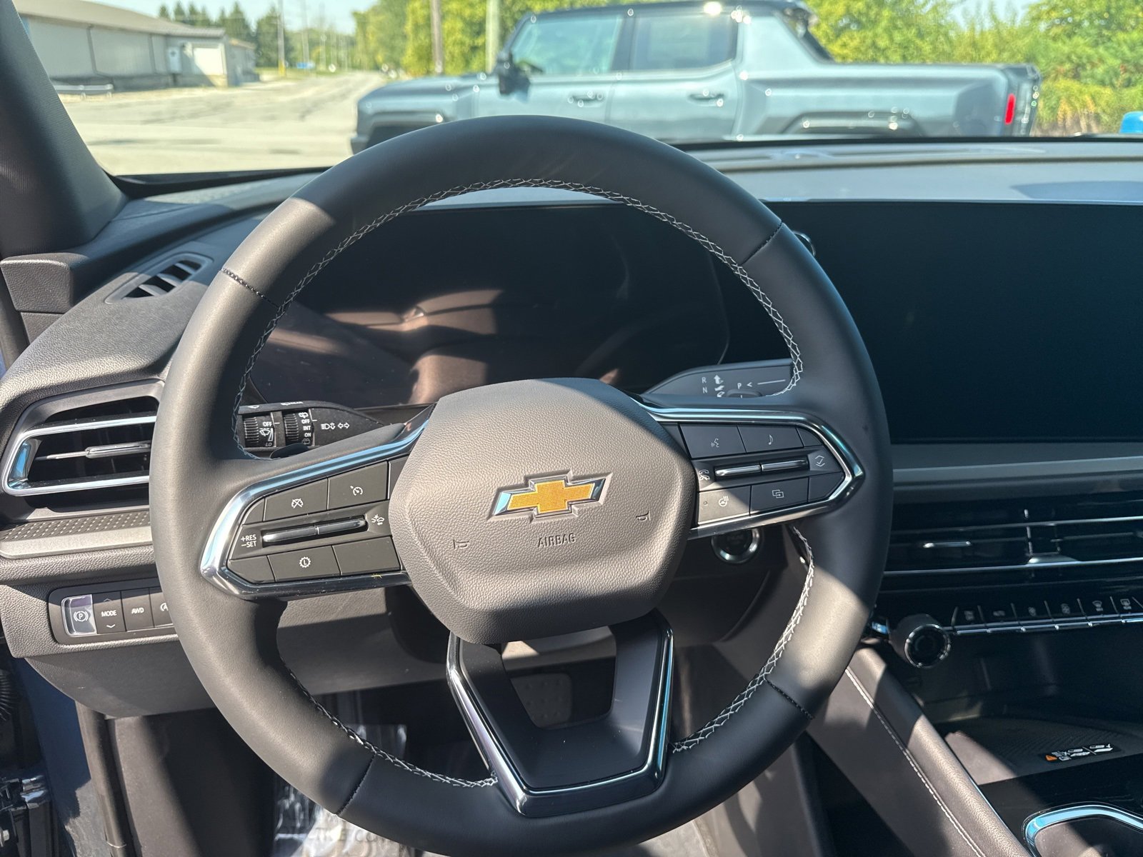 2026 Chevrolet Traverse photo 18
