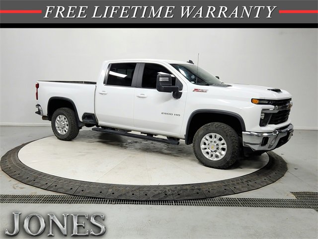 2024 Chevrolet Silverado 2500HD LT's photo