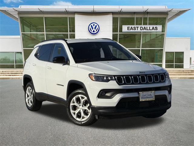 2024 Jeep Compass Latitude's photo