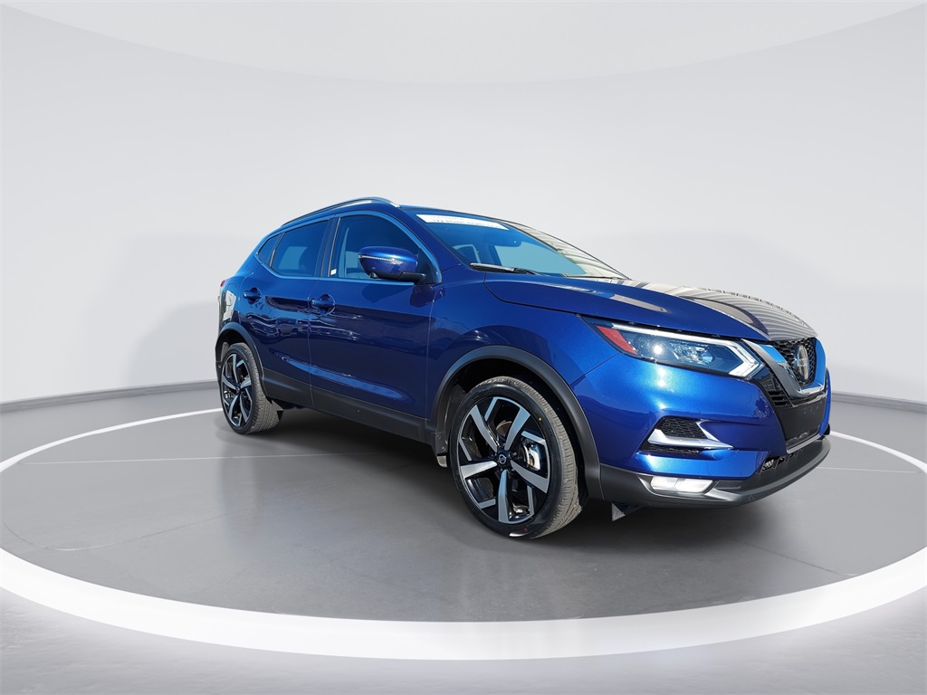 2022 Nissan Rogue Sport SL photo 2