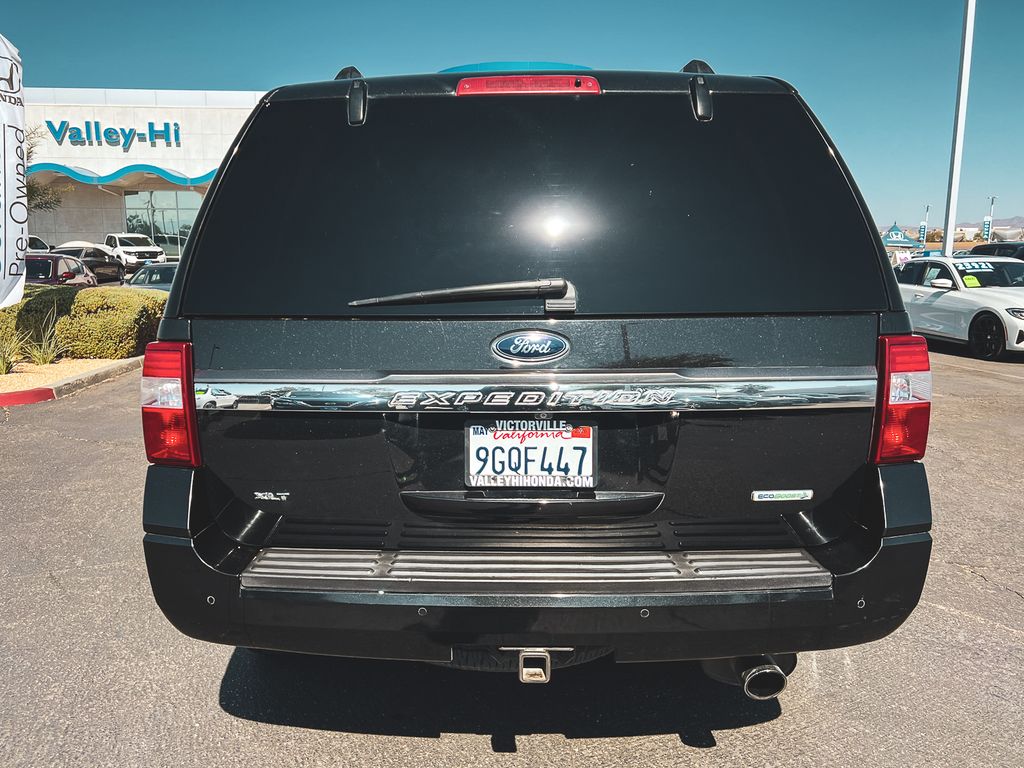 2015 Ford Expedition XLT photo 6