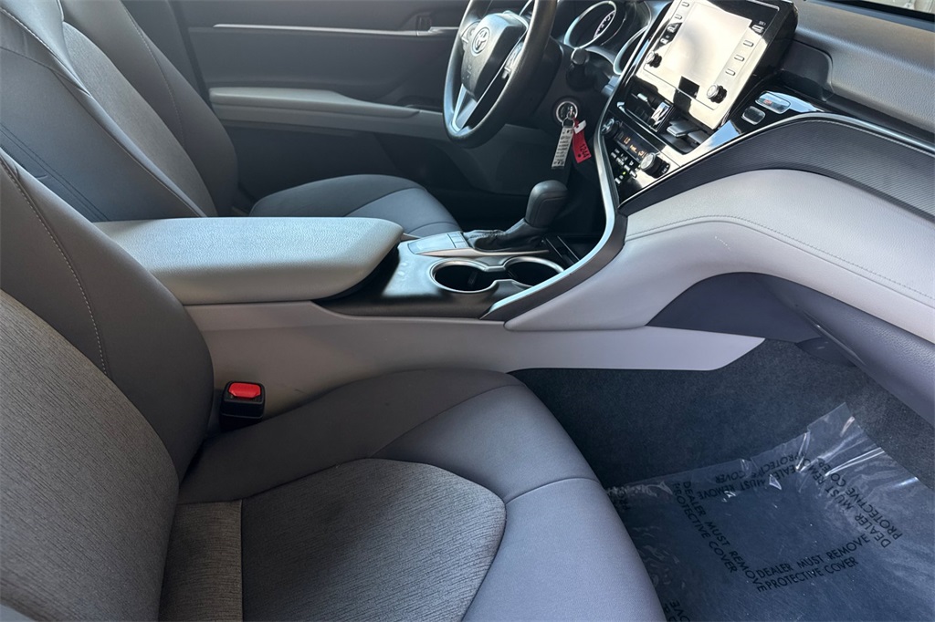 2024 Toyota Camry LE photo 16