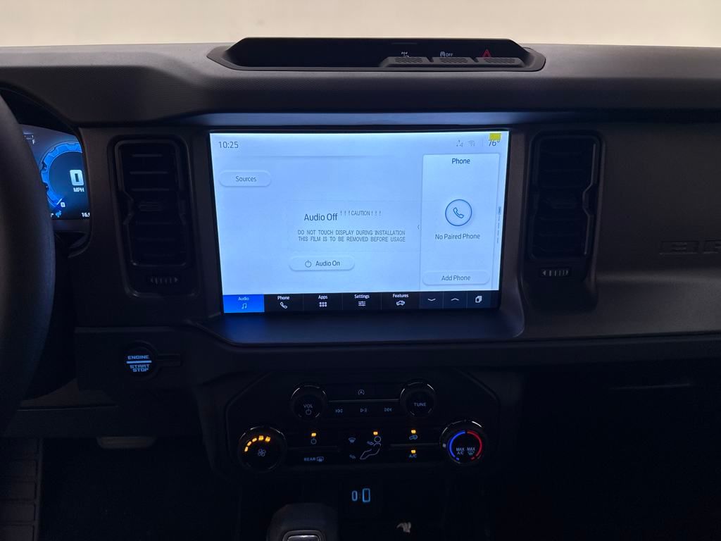 2025 Ford Bronco Base photo 22