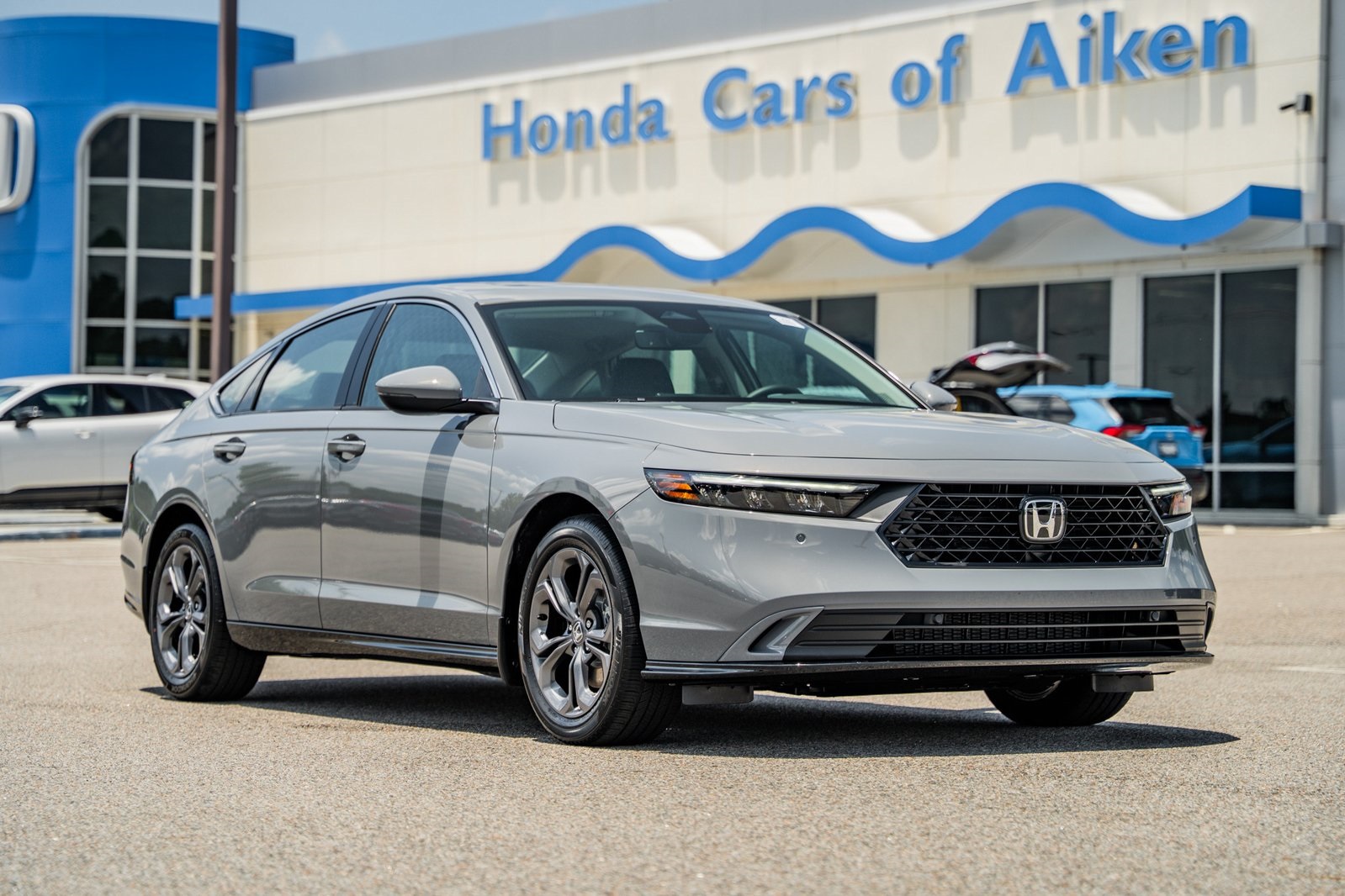 2025 Honda Accord Hybrid EX-L's photo