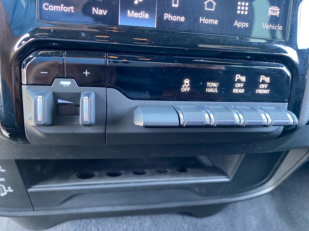2024 Ram 2500 Big Horn photo 14